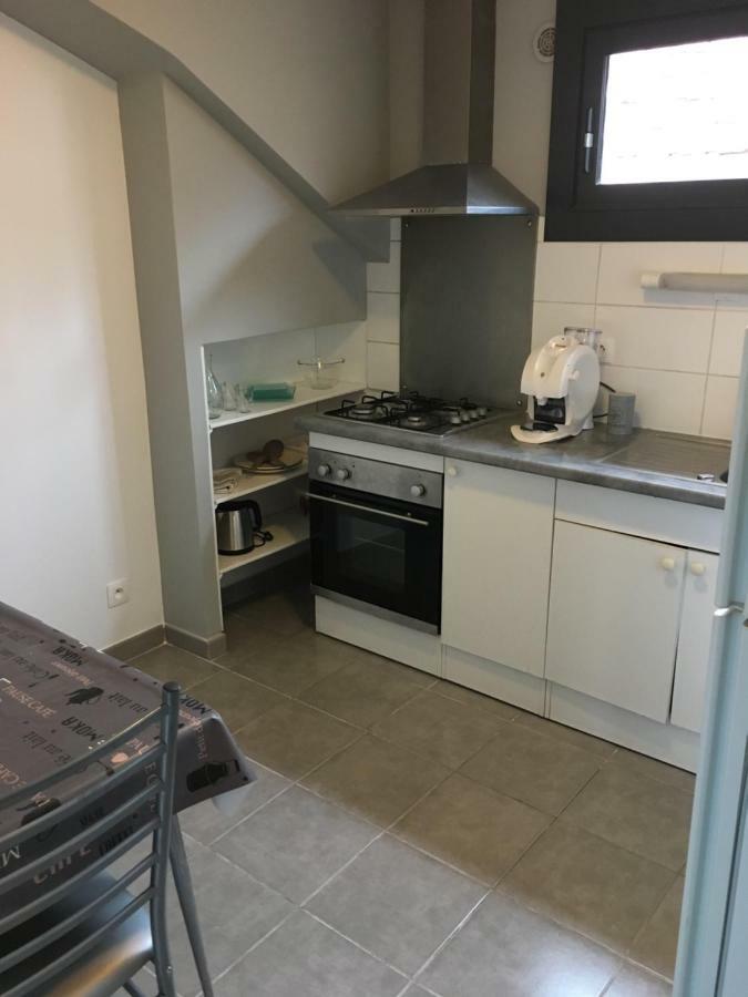 Magnifique Meuble 24M2 Avec Parking Διαμέρισμα Εξ Λε Μπαν Εξωτερικό φωτογραφία